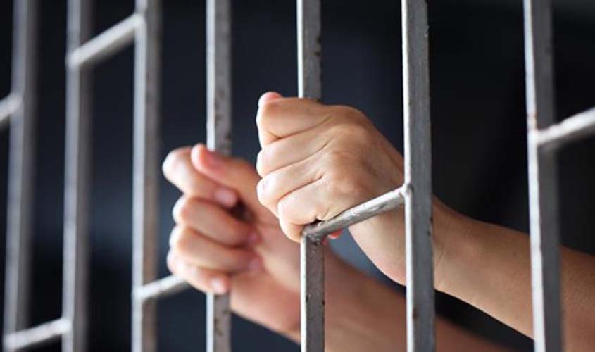 Guarda de drogas permite prisão dentro de domicílio mesmo sem mandado judicial