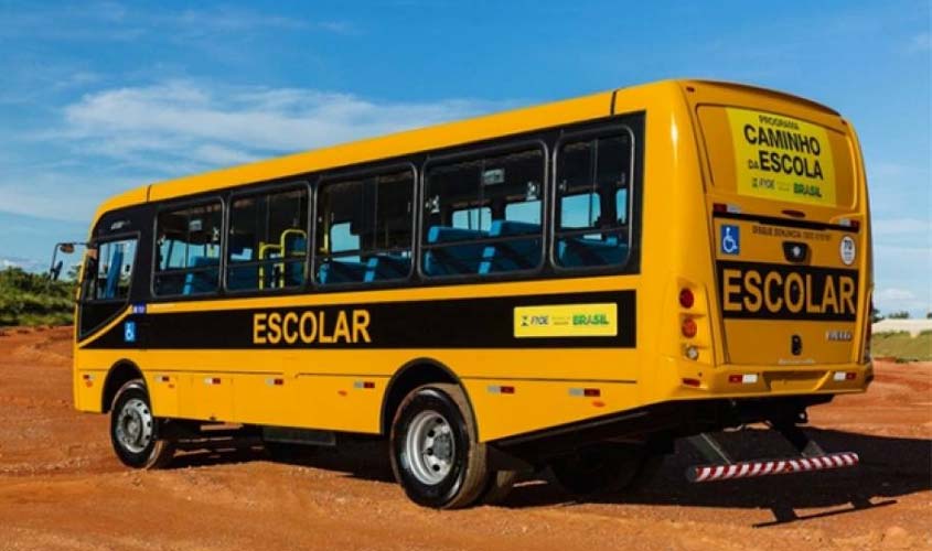 Após liminar concedida por juíza, cai exigência de câmeras de ré em ônibus escolares de Rondônia
