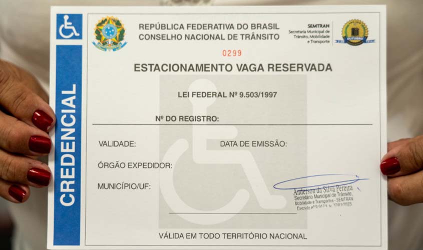 Emissão gratuita de credenciais para vagas reservadas segue até o dia 30 no Porto Velho Shopping