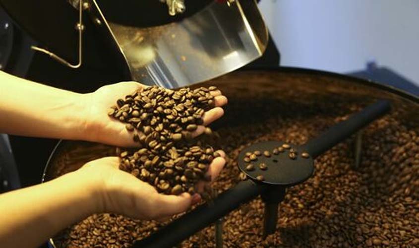 Preço do café arábica subiu nesta quinta-feira (25)